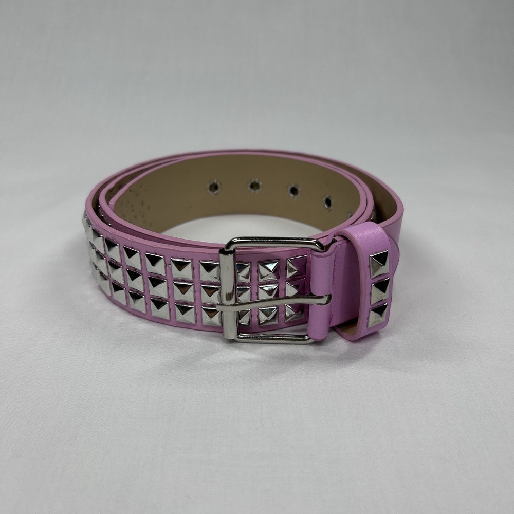Pink Faux Leather Studded Belt 3 Row Silver Pyramid Studs Punk Emo NWOT - Picture 3 of 7